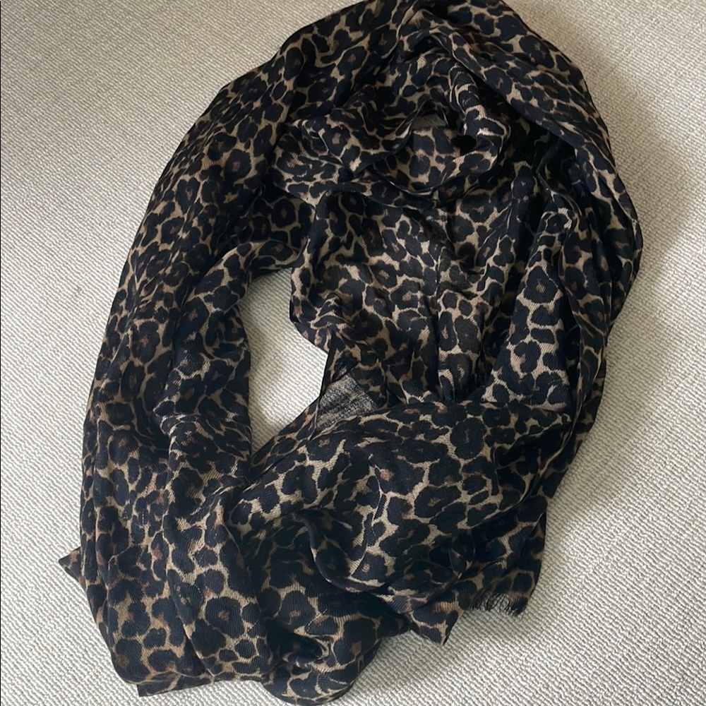 Banana Republic Black and Brown Scarves & Wraps